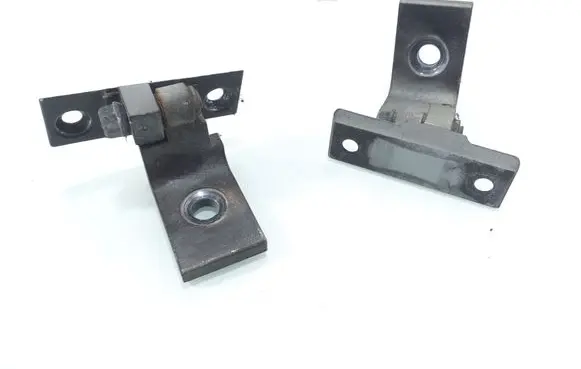 Front door hinge set