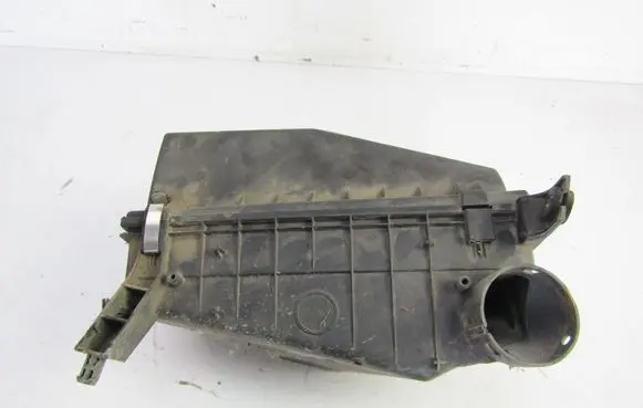 Volvo S40, V40 Air filter box 