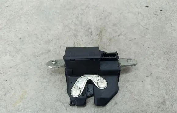 Opel Corsa D Tailgate lock latch 