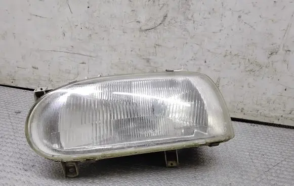 Volkswagen Golf III Headlight/headlamp 18473L