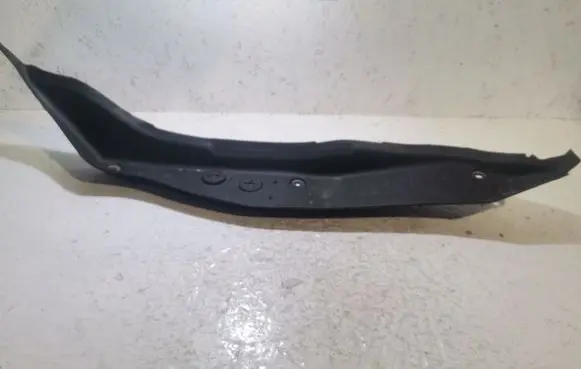 Mercedes-Benz C W205 Fender foam support/seal A2058890725