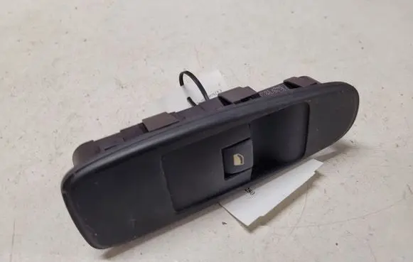Citroen C4 I Picasso Electric window control switch 96590662XT 03967 13569