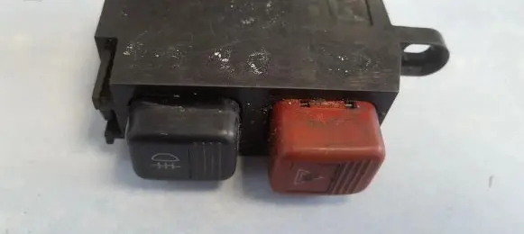 Mazda 626 Hazard light switch