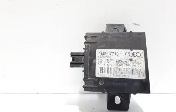 Audi A8 S8 D3 4E Alarm control unit/module 4E0907719