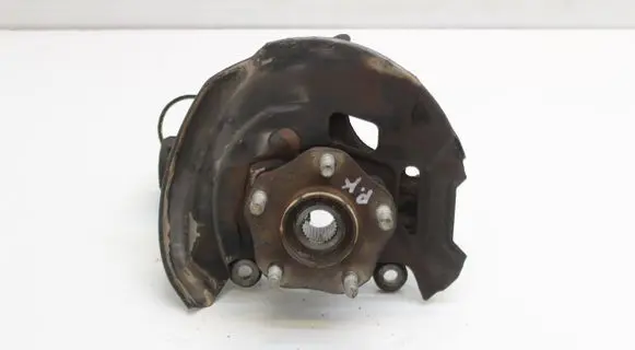 Nissan X-Trail T32 Front wheel hub