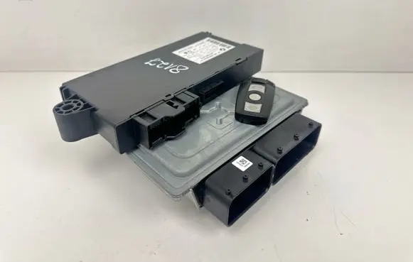 BMW 5 E60 E61 Engine ECU kit and lock set 5WK93630