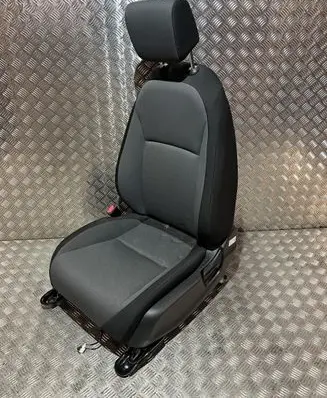 Honda Jazz IV GR Crosstar Front driver seat DG22786