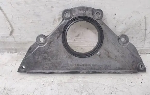 Mercedes-Benz C W204 Timing chain cover A6510110008