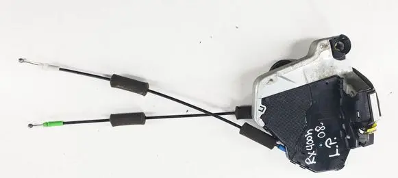 Lexus RX 330 - 350 - 400H Rear door lock 8E2216
