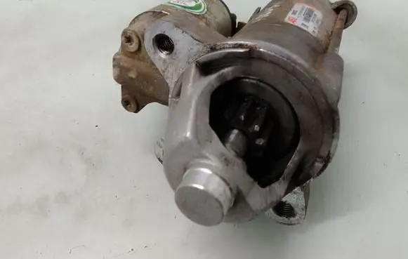 Ford Escort Starter motor S9032