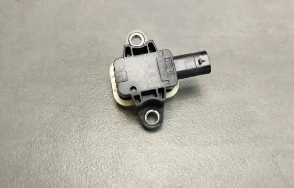 Audi A6 S6 C7 4G Airbag deployment crash/impact sensor 4H0955557