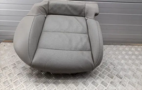 Porsche Panamera (970) Rear seat 97052205248