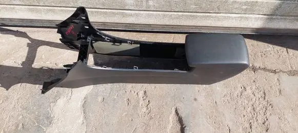 Mazda 3 II Center console BBM464961 K3006
