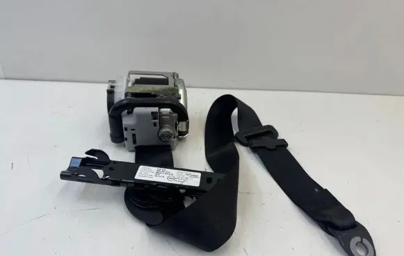 Audi A6 S6 C8 4K Front seatbelt 4K8857705
