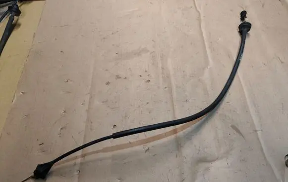 Chrysler Sebring (ST-22 - JR) Throttle cable 04591669AB
