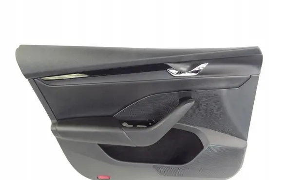 Skoda Octavia Mk4 Front door card panel trim 5E4867011