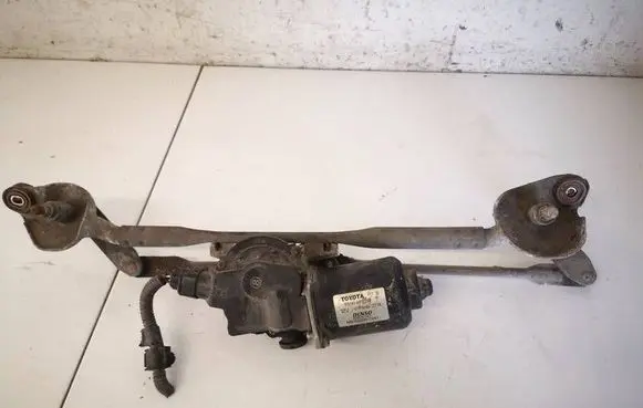 Toyota Corolla Verso AR10 Front wiper linkage and motor 