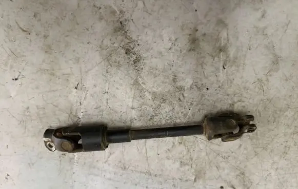 Suzuki Grand Vitara II Steering column universal joint