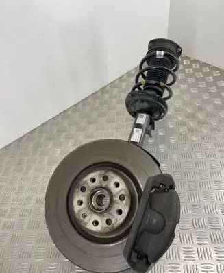 Volkswagen Tiguan Front wheel hub spindle knuckle 5Q0407258B