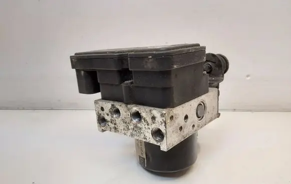 Volkswagen Caddy ABS Pump 1K0907379AF 1K0614117AC