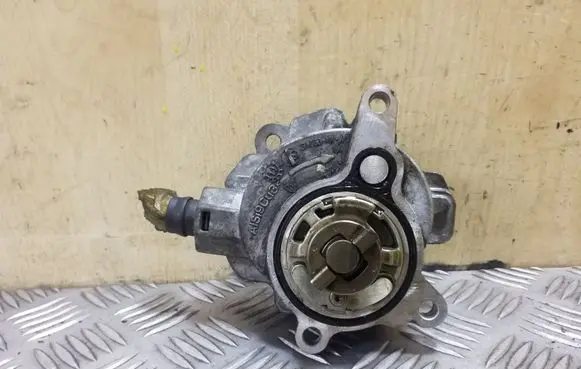 Volvo S60 Vacuum pump