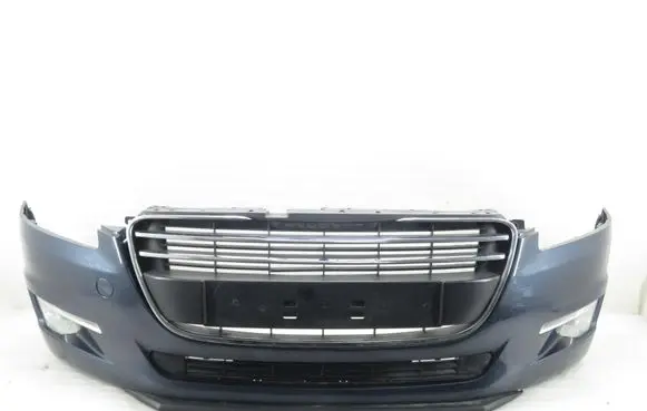 Peugeot 508 Front bumper 