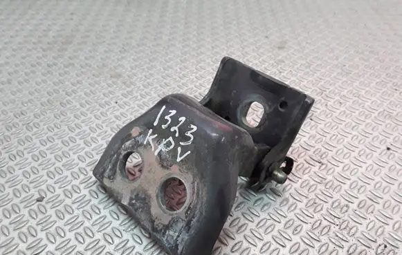 Peugeot 307 Front door upper hinge