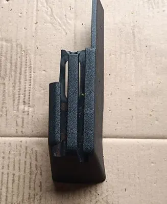 Audi Q7 4L Front passenger seat rail trim 7L0881097A