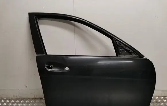 Mercedes-Benz C W204 Door (2 Door Coupe) A2047200205