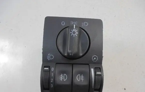 Light switch