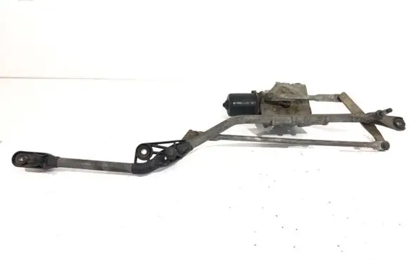 Front wiper linkage and motor