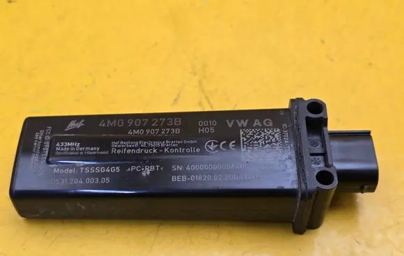 Audi e-tron Tire pressure control unit 4M0907273B