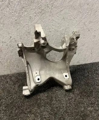 Audi A5 other engine part 8W0399295