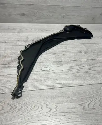 BMW 3 F30 F35 F31 Wiper trim 7331243 15677210 51757331243