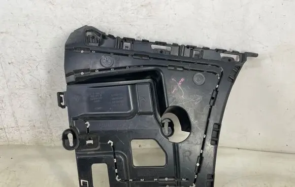 BMW 4 F32 F33 Rear bumper mounting bracket 7428732