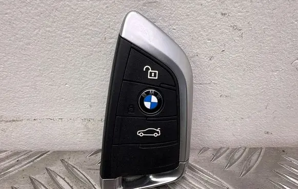 BMW X5 F15 Ignition key/card 6805998 5FA01192733 2013DJ5983