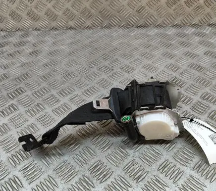 Mini Cooper Countryman R60 Rear seatbelt 7384993