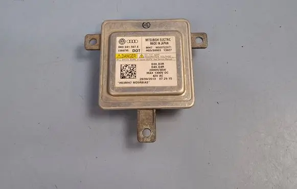 Audi A4 S4 B8 8K Headlight ballast module Xenon 8K0941597E