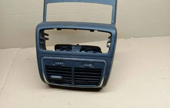 Other center console (tunnel) element
