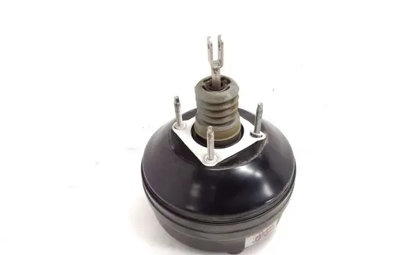 Renault Megane IV Brake booster 472102207R