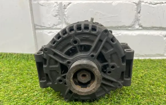 Mercedes-Benz S W221 Generator/alternator A0131540502 0121813001