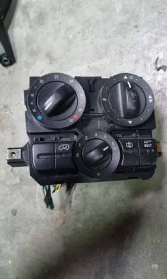 Mercedes-Benz Vito Viano W639 Climate control unit A6394460728 5HB00851200