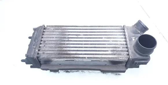 Ford Fiesta Intercooler radiator 8V519L440AE