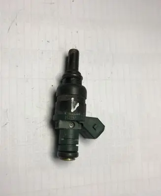KIA Rio Fuel injector 0K30C13250 OK30C13250