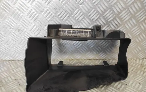 Renault Megane IV Intercooler air channel guide 628113910R