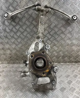 Front wheel hub