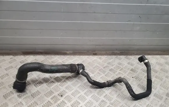 BMW 5 F10 F11 Engine coolant pipe/hose 7619692