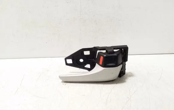 Toyota Prius (XW30) Rear door interior handle