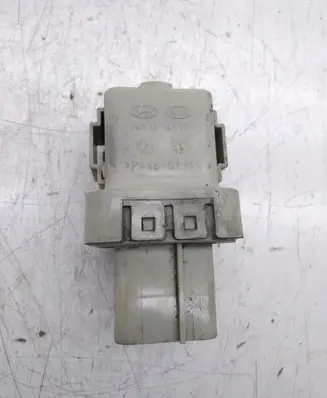 Hyundai ix35 Other relay 368332F155