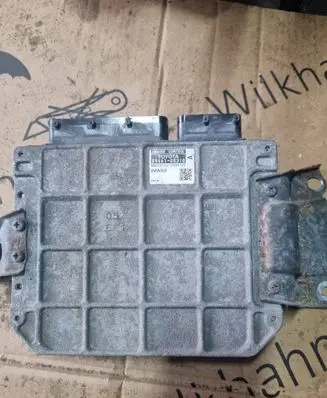 Toyota Yaris Engine control unit/module 896610D310 MB2751002494